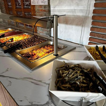 Хотел М1 Hotell Primorsko Eksteriør bilde